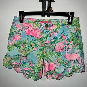 Lilly Pulitzer Pink and Green Flamingo Print Shorts Size 00 Scallop Hem